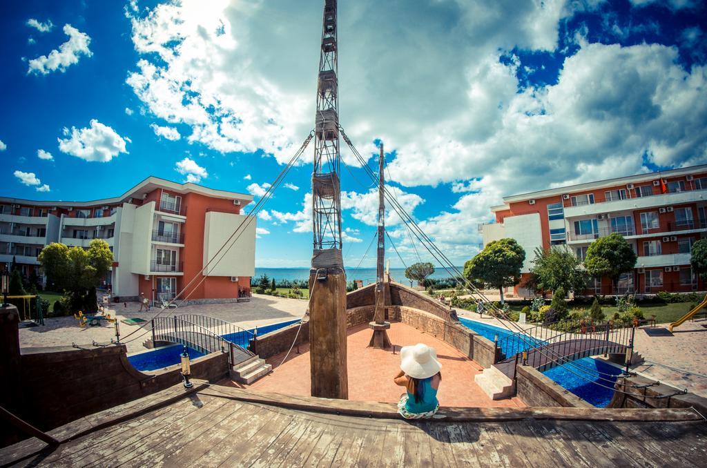 Privilege Fort Beach Apartments Sweti Wlas Exterior foto