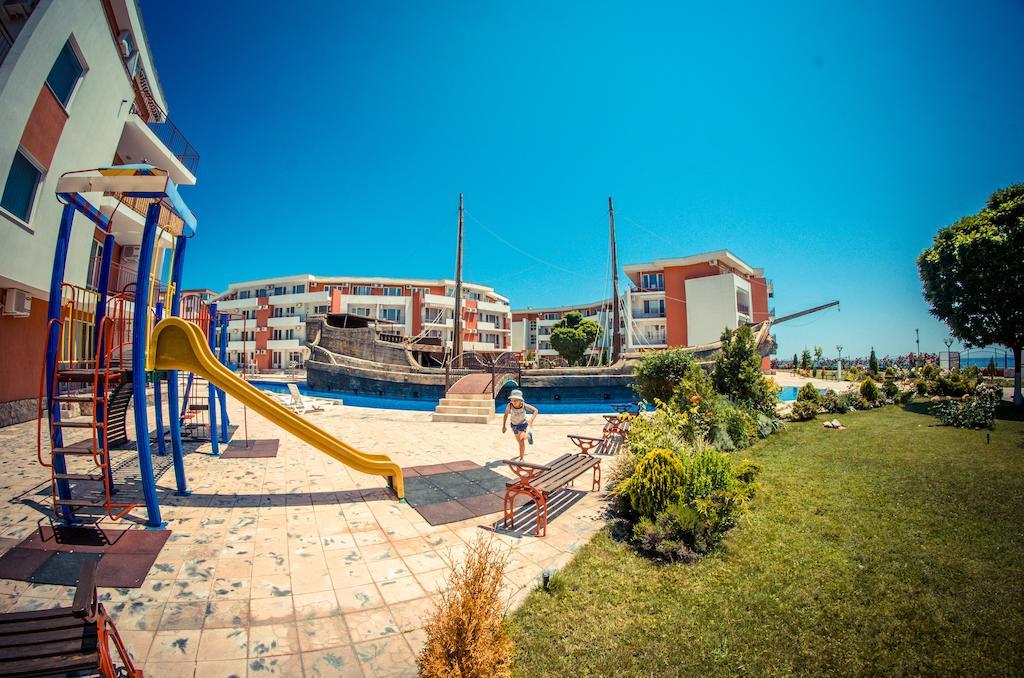 Privilege Fort Beach Apartments Sweti Wlas Exterior foto
